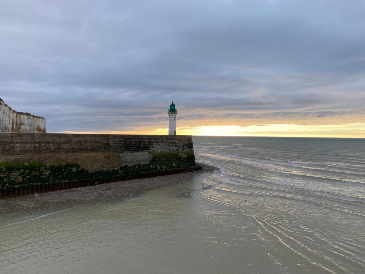 Boutique Hotel La Maison Des Galets Sur Le Front De Mer Saint-Valery-en-Caux Bagian luar foto