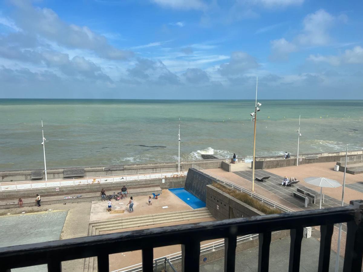 Boutique Hotel La Maison Des Galets Sur Le Front De Mer Saint-Valery-en-Caux Bagian luar foto