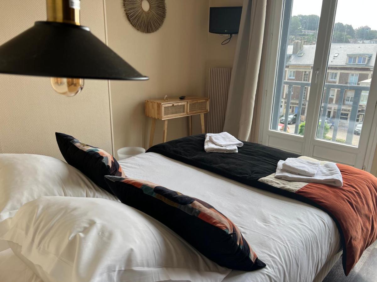 Boutique Hotel La Maison Des Galets Sur Le Front De Mer Saint-Valery-en-Caux Bagian luar foto